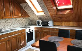 Rozsavoelgy Apartman
